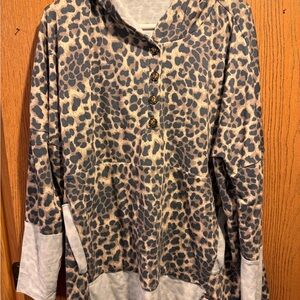 HEIMISH USA Animal Print Hoodie